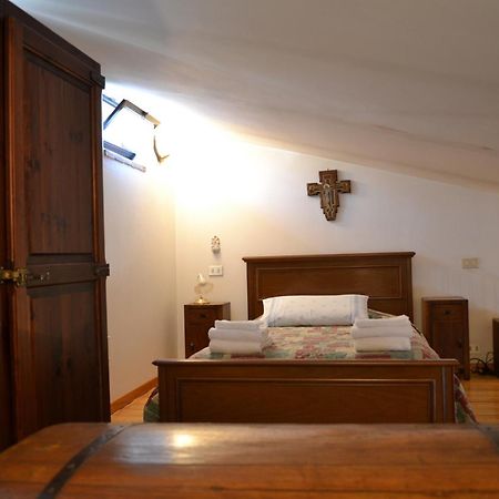Osteria Carnivora Guest House Gaiole in Chianti Room photo